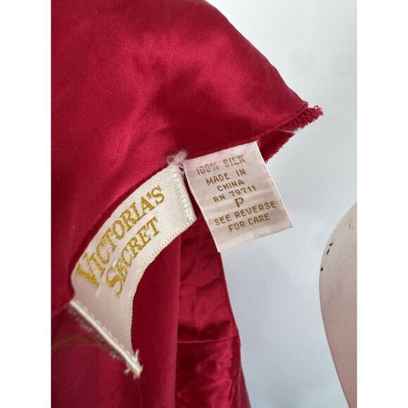 VTG 90s Victoria’s Secret Gold Label Robe Dress Sz PS Red Silk Belted Coquette - Picture 8 of 8